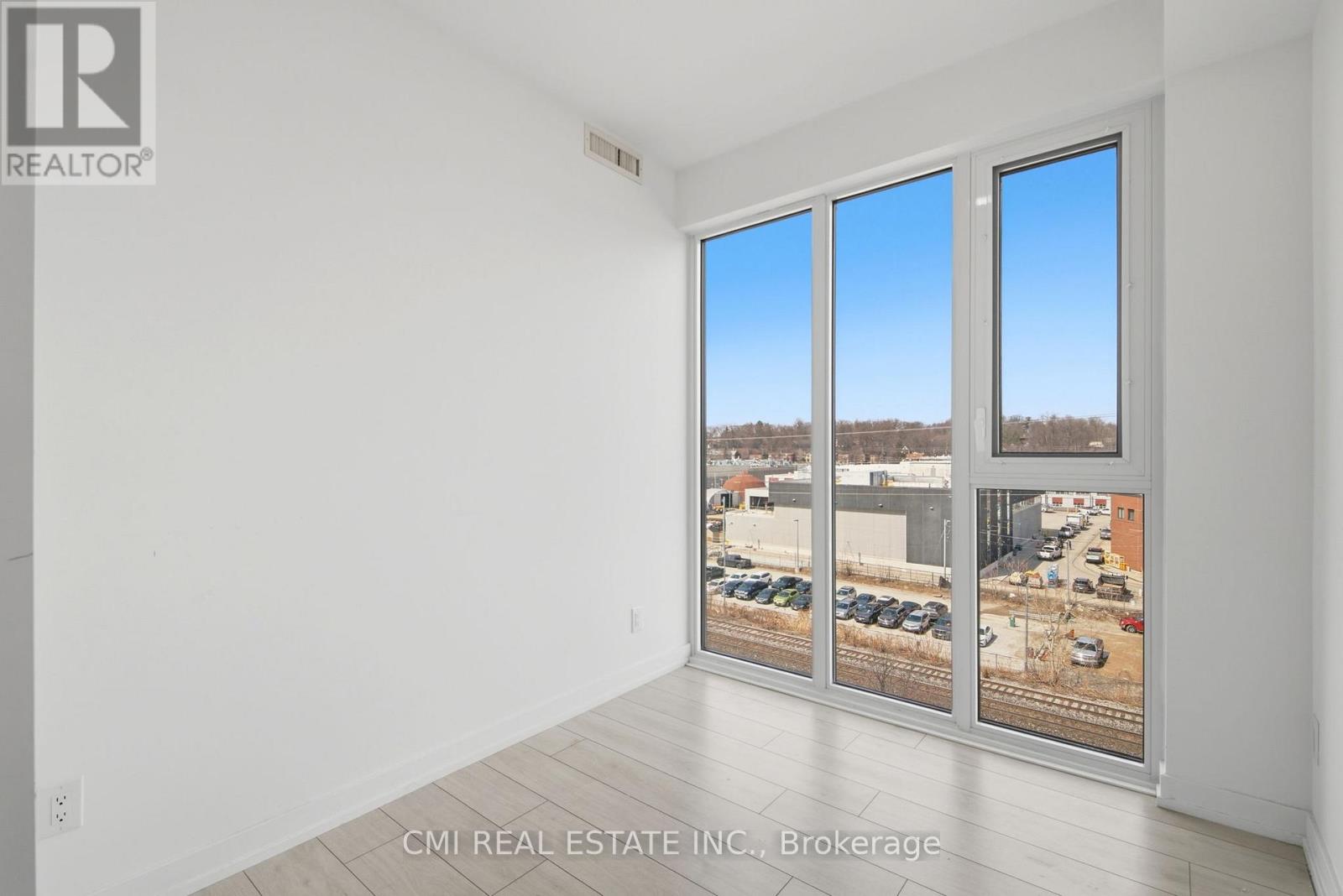 607 - 500 Dupont Street, Toronto, Ontario  M6G 0B8 - Photo 18 - C13526920