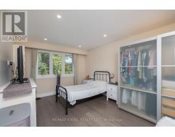 9 APPLEGATE CRESCENT, Toronto, Ontario
