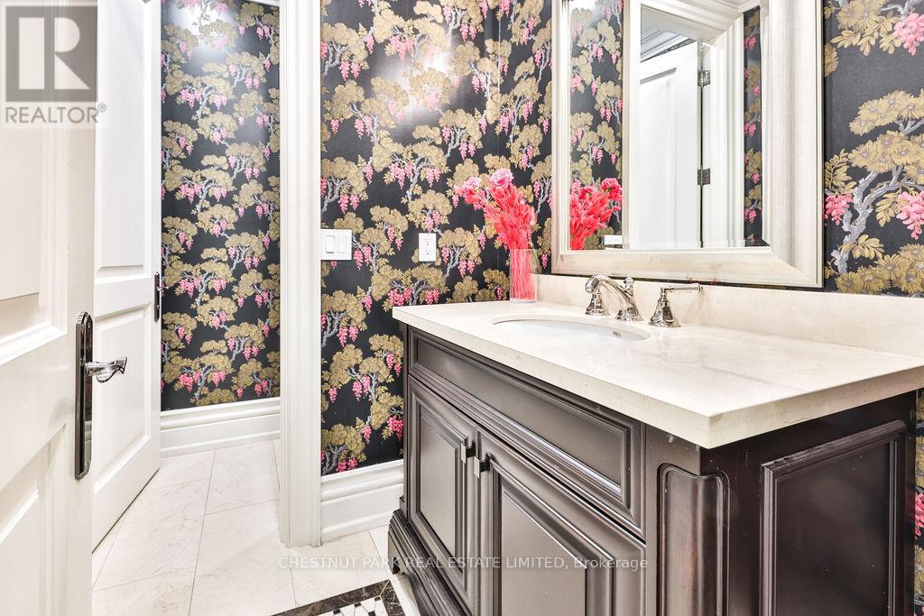 182 St Leonard's Avenue, Toronto, Ontario M4N 1K7 - Photo 18 - C13527062