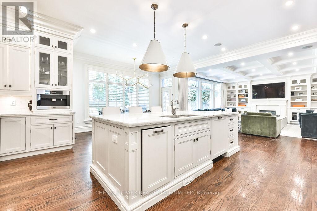 182 St Leonard's Avenue, Toronto, Ontario M4N 1K7 - Photo 9 - C13527062