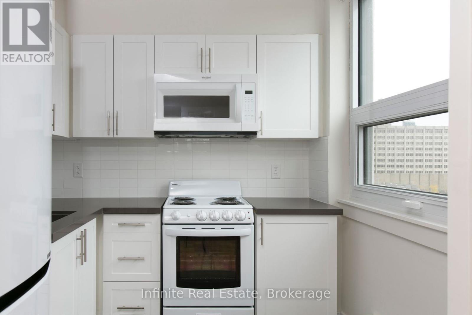 502 - 485 Huron Street, Toronto, Ontario M5R 2R5 - Photo 4 - C13527250