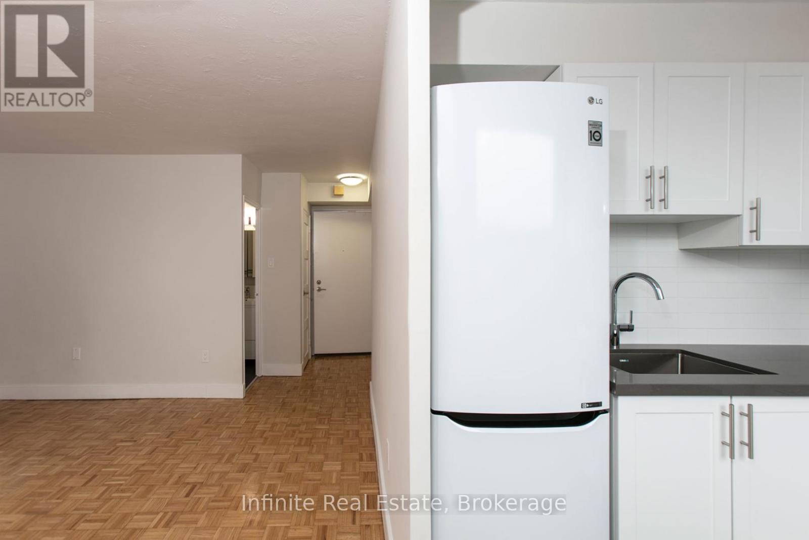 502 - 485 Huron Street, Toronto, Ontario M5R 2R5 - Photo 5 - C13527250