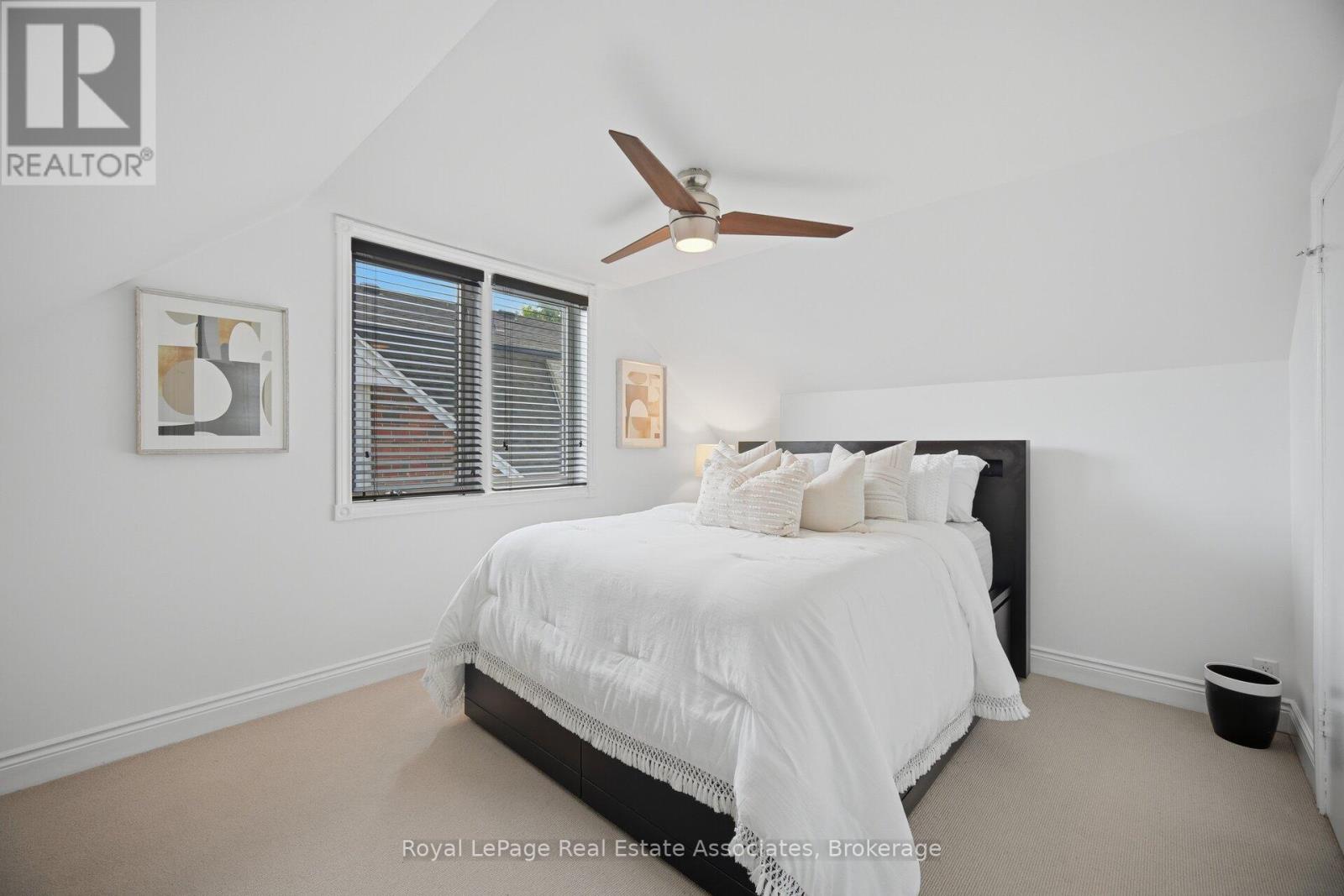 32 Plaxton Drive, Toronto, Ontario  M4B 2P9 - Photo 24 - E13526904