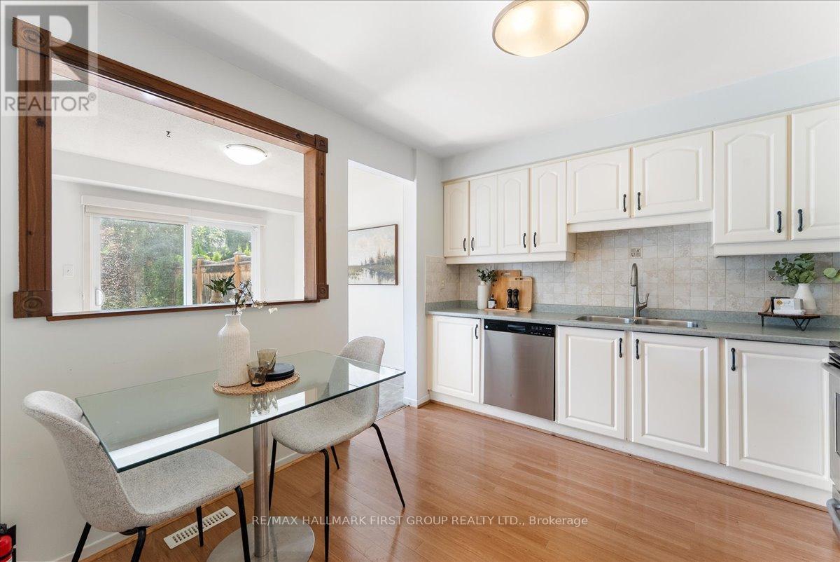 16 Goodfellow Street, Whitby, Ontario  L1P 1C4 - Photo 16 - E13527014