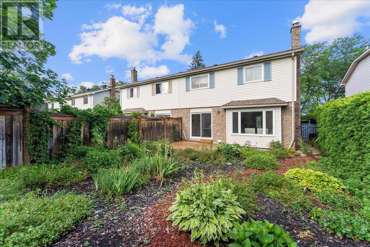 16 Goodfellow Street, Whitby, Ontario  L1P 1C4 - Photo 42 - E13527014