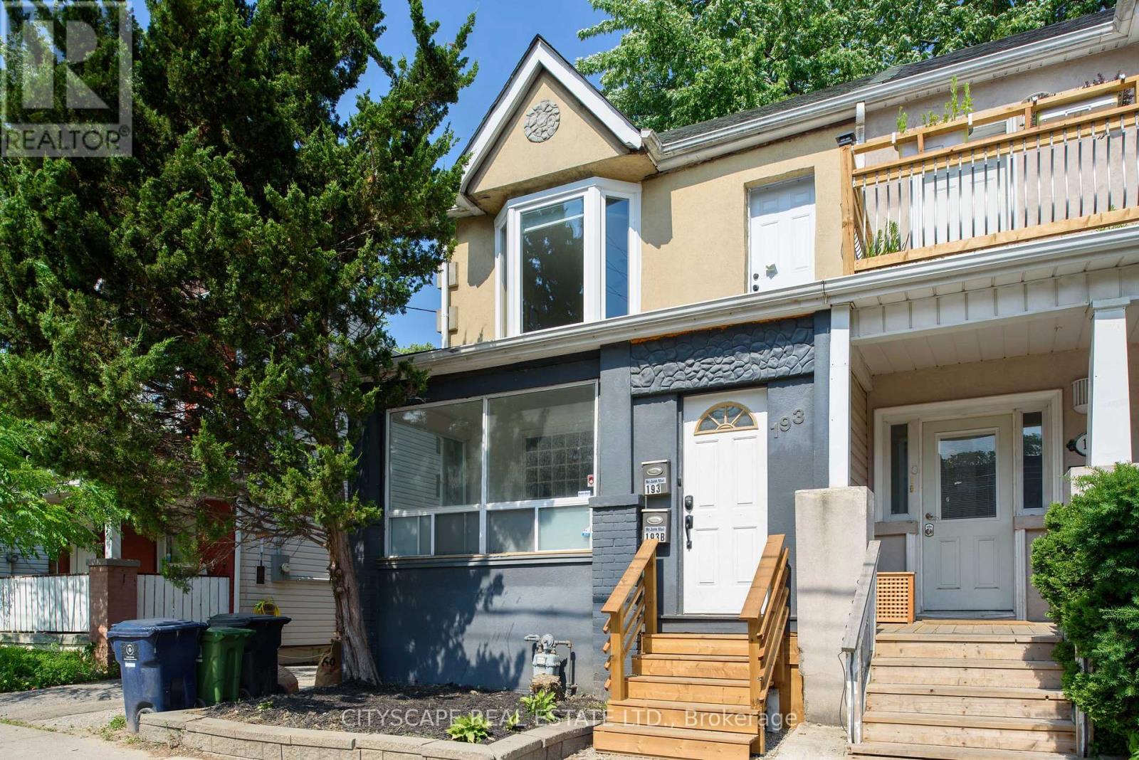 Upper - 193 Coxwell Avenue, Toronto, Ontario M4L 3B4 - Photo 25 - E13527168