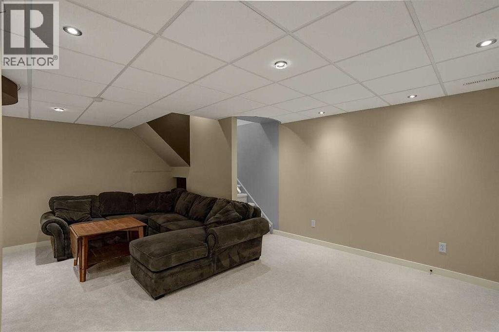 274 Somerside Park SW, Calgary, Alberta  T2Y 3G5 - Photo 27 - A2326557