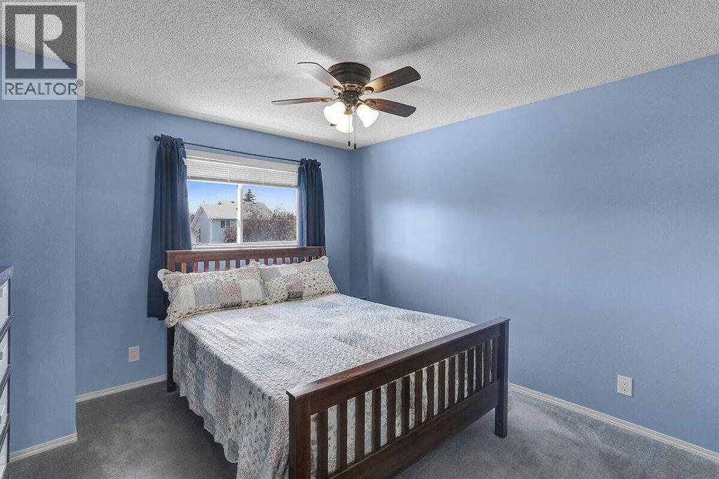 274 Somerside Park SW, Calgary, Alberta  T2Y 3G5 - Photo 17 - A2326557