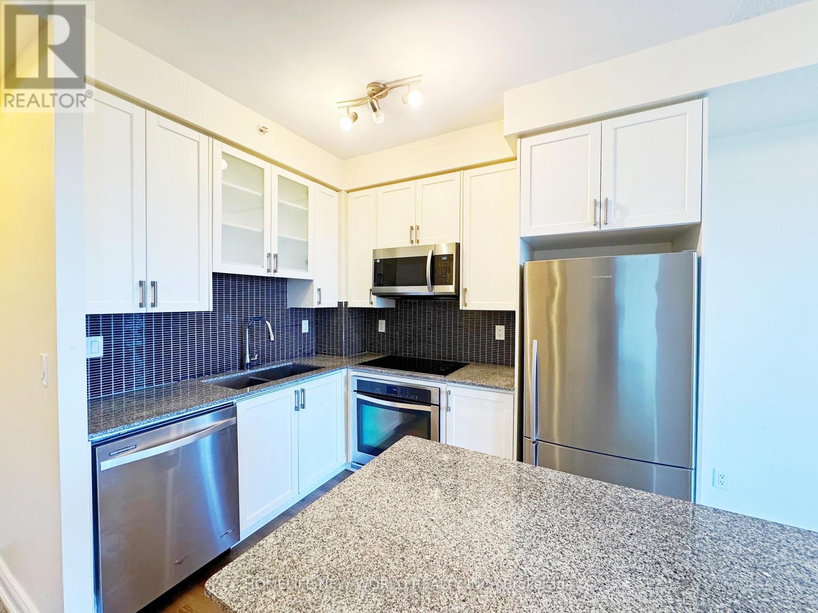 603b - 9090 Yonge Street, Richmond Hill, Ontario L4C 0Z1 - Photo 2 - N13527214