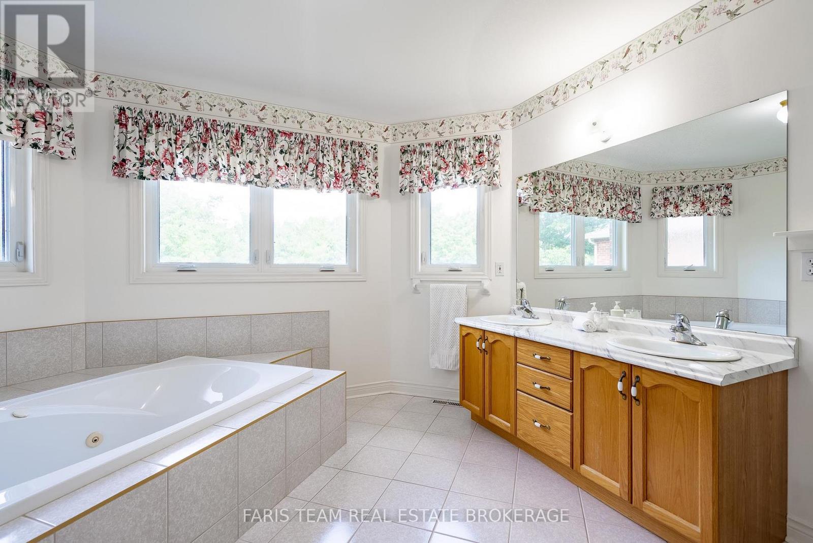 491 Ferndale Drive N, Barrie (Northwest), Ontario  L4N 7X7 - Photo 22 - S13526954
