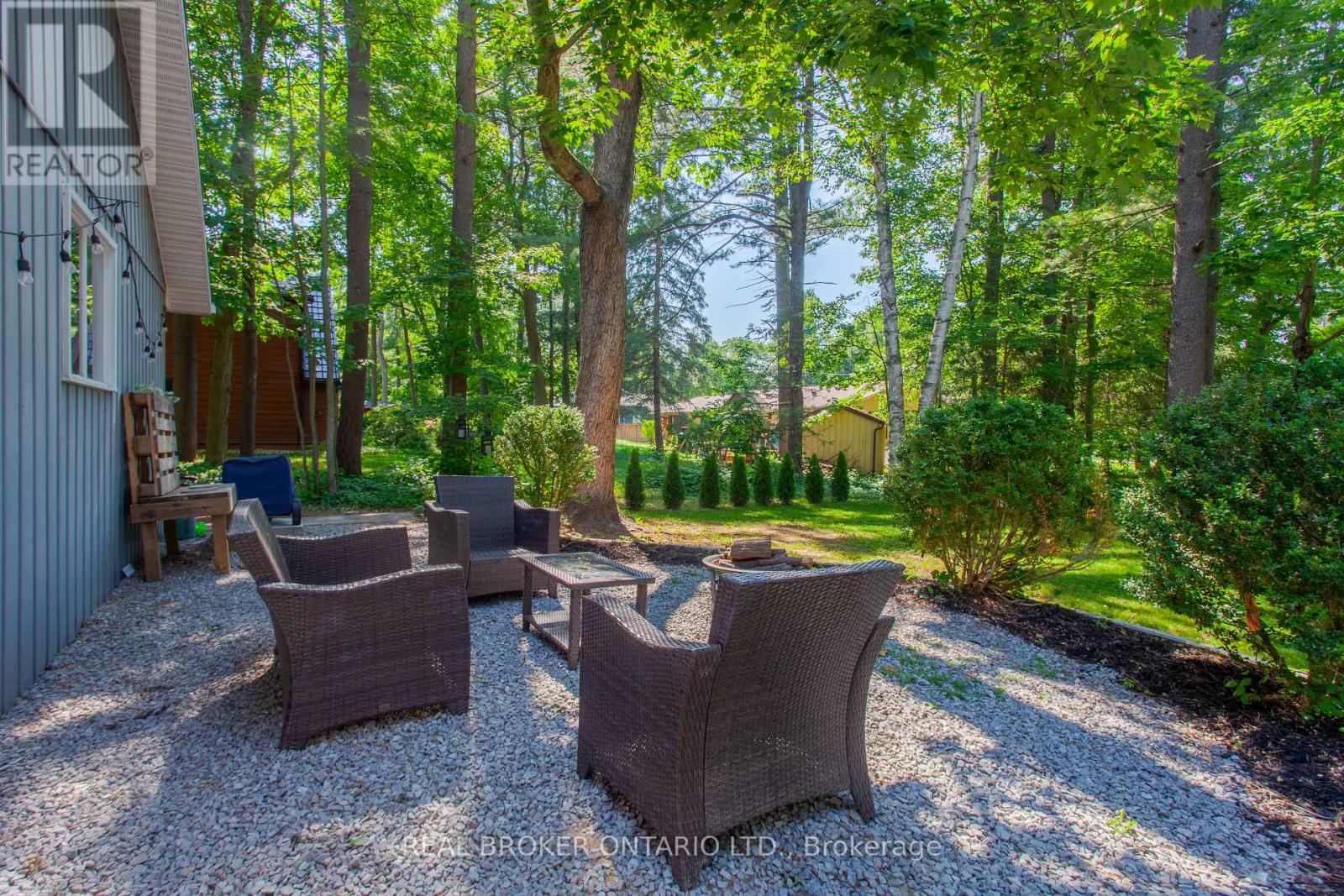1880 Glen Oak Lane, Severn, Ontario L3V 7J1 - Photo 18 - S13527152
