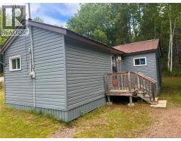 10 Cross Road, Taxis River, New Brunswick