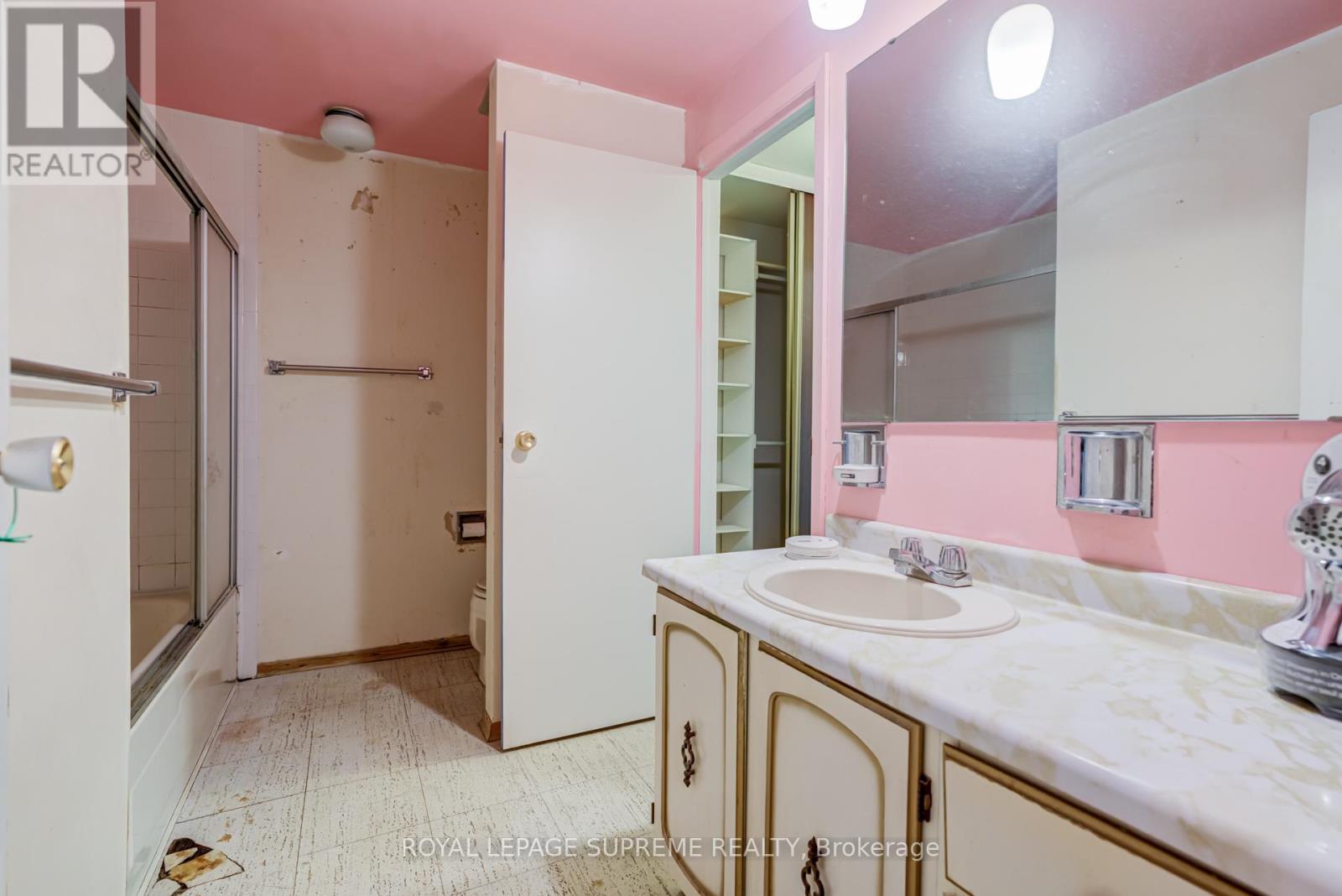 88 Salisbury Circle, Brampton, Ontario  L6V 2Z5 - Photo 22 - W13527028