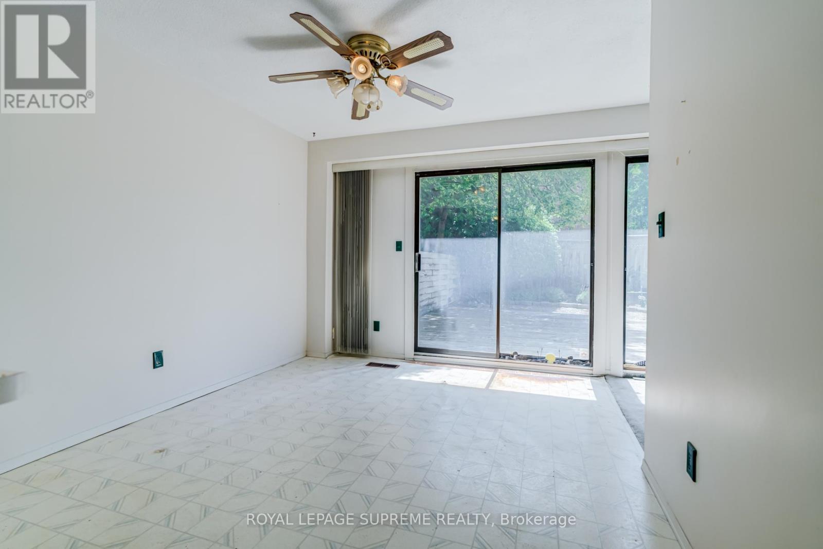 88 Salisbury Circle, Brampton, Ontario  L6V 2Z5 - Photo 9 - W13527028