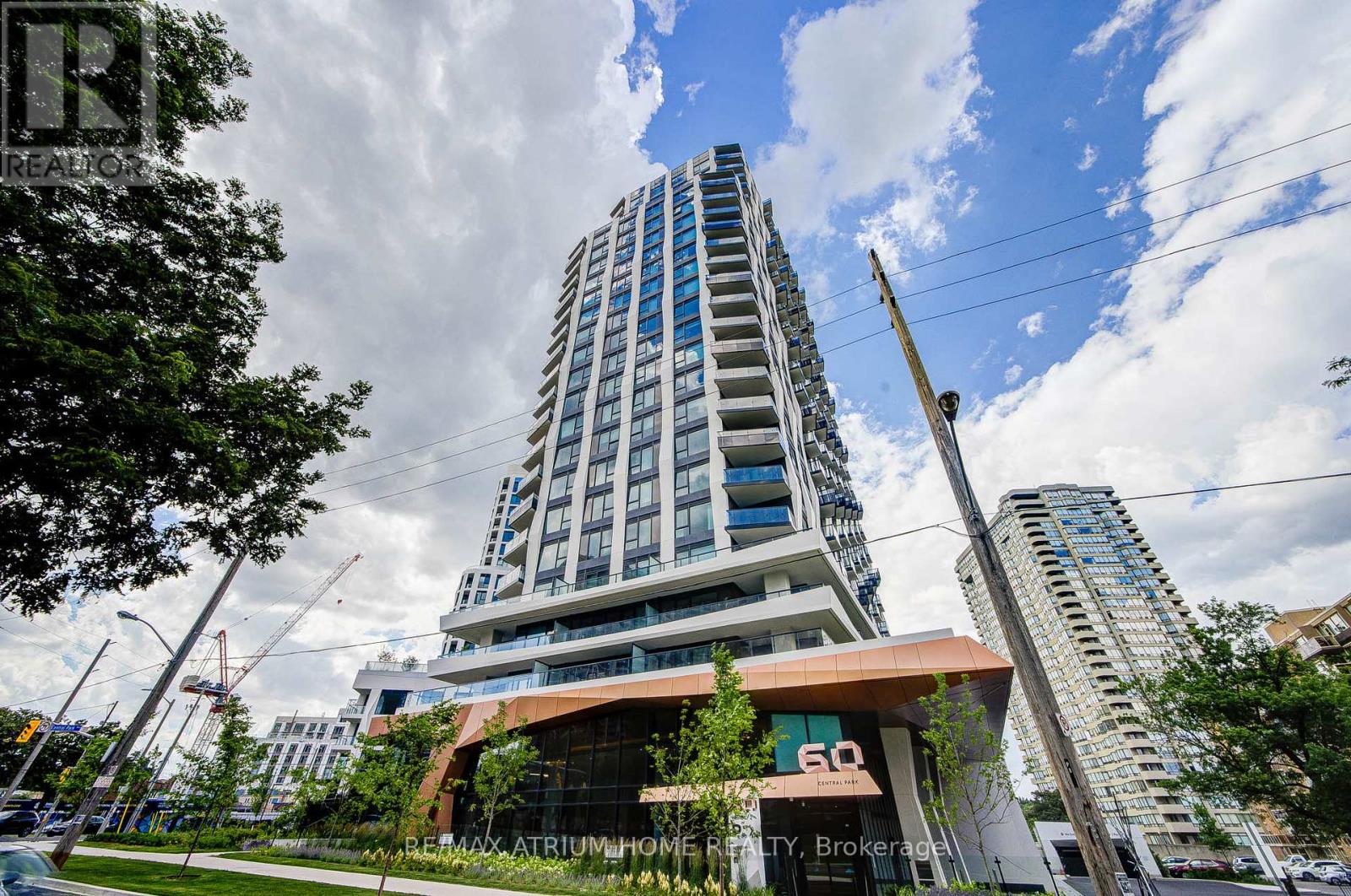 1602 - 60 Central Park Roadway, Toronto, Ontario M9A 0E6 - Photo 2 - W13527058