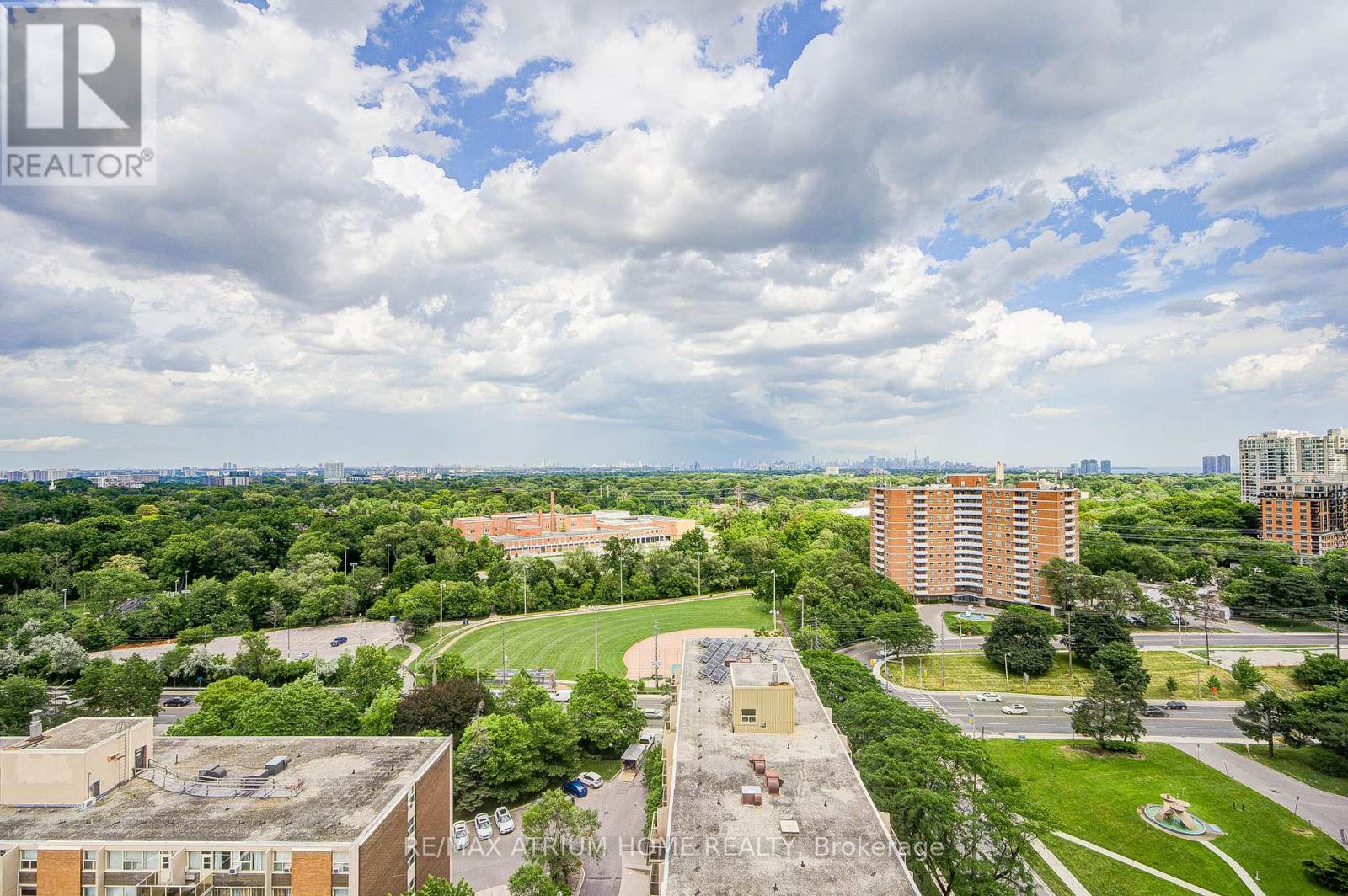 1602 - 60 Central Park Roadway, Toronto, Ontario M9A 0E6 - Photo 48 - W13527058