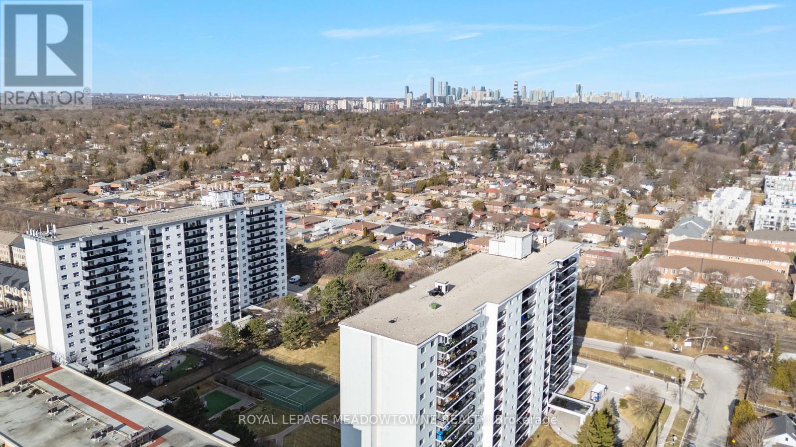 Ph #8 - 1100 Caven Street, Mississauga, Ontario  L5G 4N3 - Photo 30 - W13527150