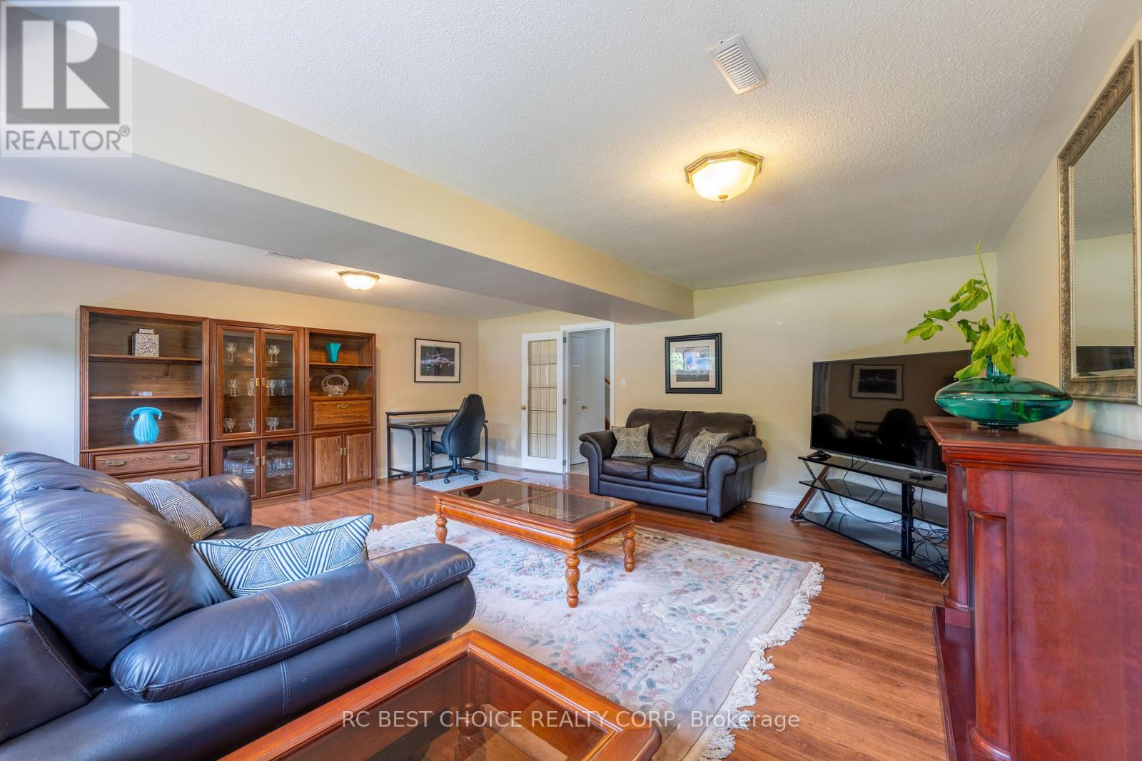 7 Harrow Court, London South, Ontario N6C 5A6 - Photo 26 - X13527040