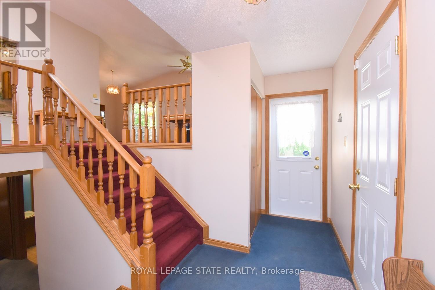 32 Mcmaster Drive, Haldimand, Ontario  N3W 1H5 - Photo 4 - X13527056