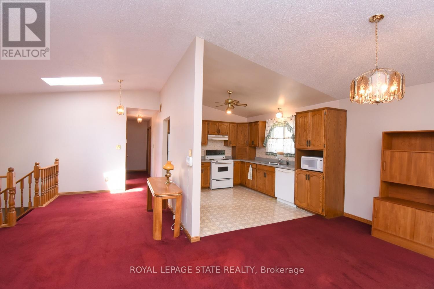 32 Mcmaster Drive, Haldimand, Ontario  N3W 1H5 - Photo 5 - X13527056