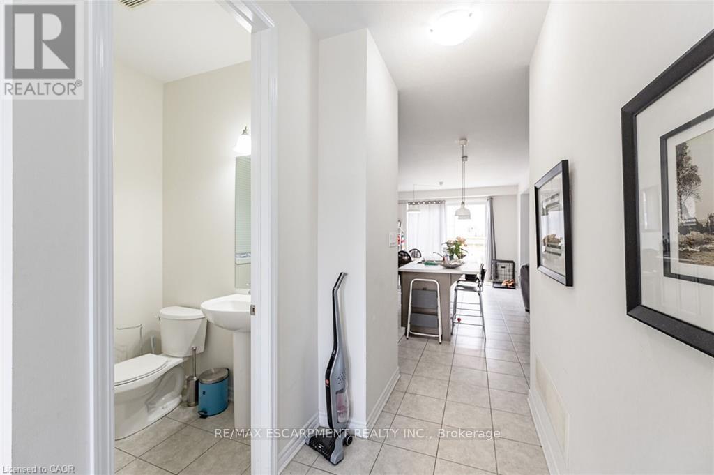 286 Spring Creek Drive, Hamilton, Ontario L8B 0Y5 - Photo 6 - X13527238