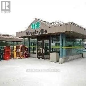 Upper Level - 254 Hillside Drive, Mississauga, Ontario  L5M 1G5 - Photo 10 - W13521528