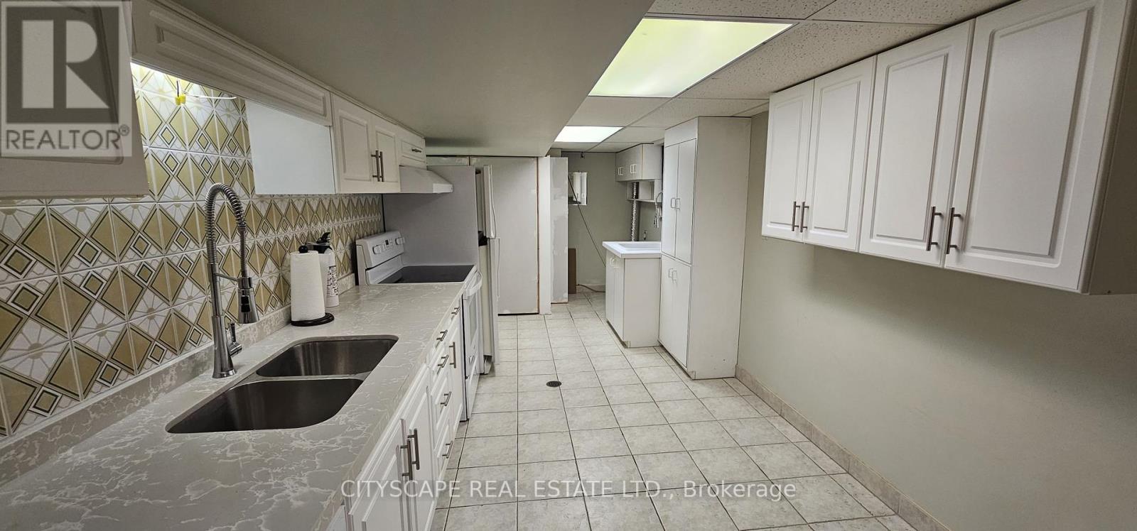 Basement - 49 Algoma Street, Toronto, Ontario  M8Y 1C4 - Photo 8 - W13526826