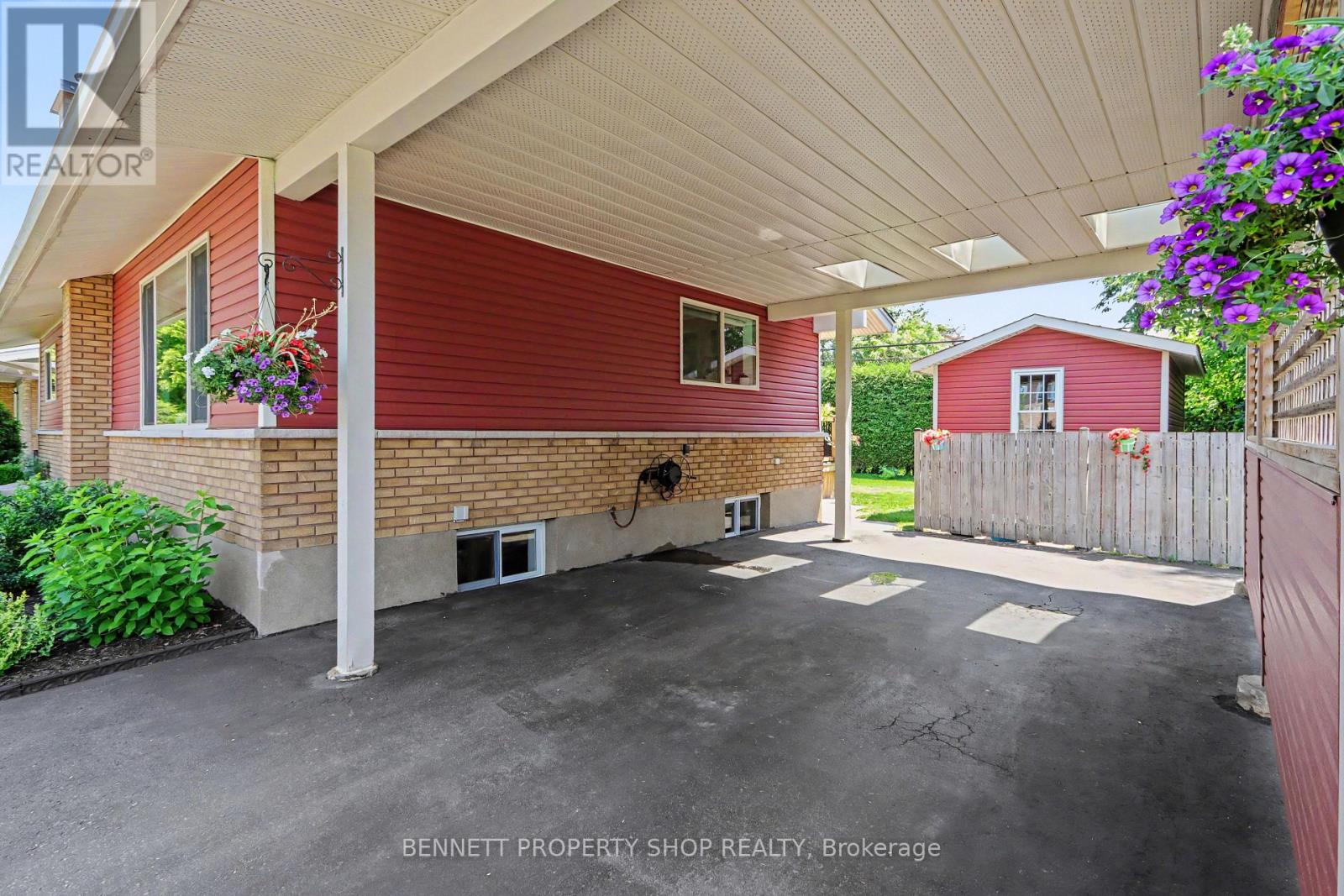 28 Majestic Drive, Ottawa, Ontario  K2G 1C7 - Photo 18 - X13513690