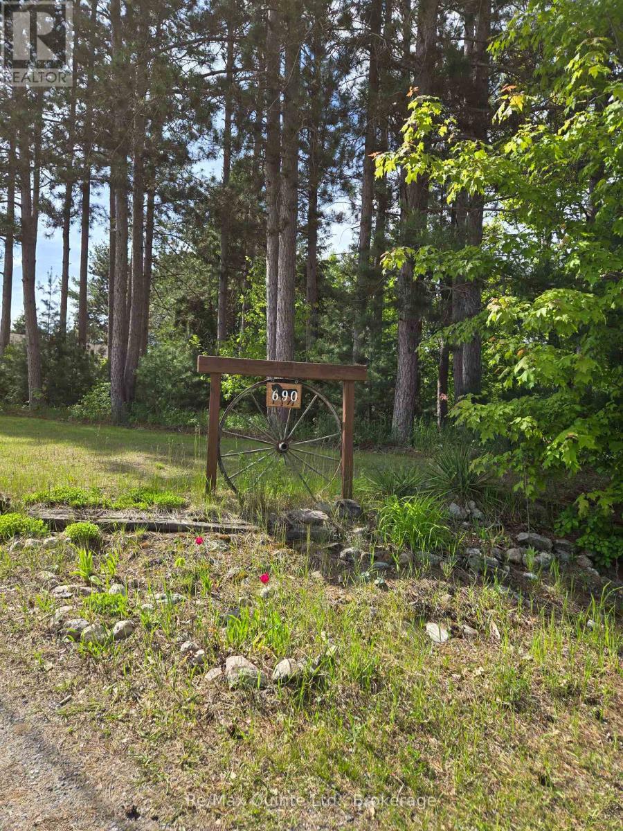690 Potter Settlement Road, Tweed (Hungerford (Twp)), Ontario  K0K 3J0 - Photo 47 - X13527404