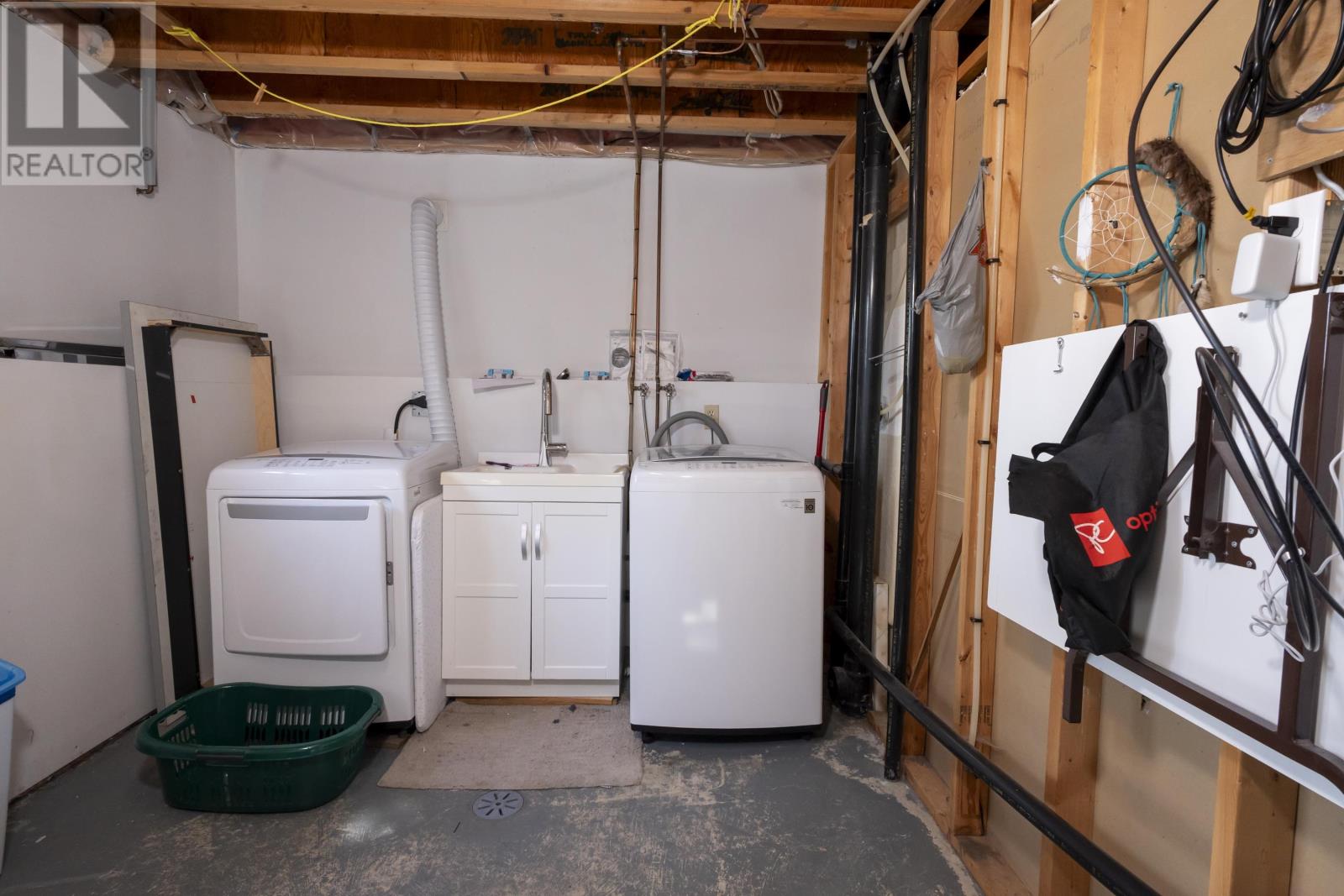 107 Sapphire Dr, Thunder Bay, Ontario  P7G 1A8 - Photo 38 - TB2601797