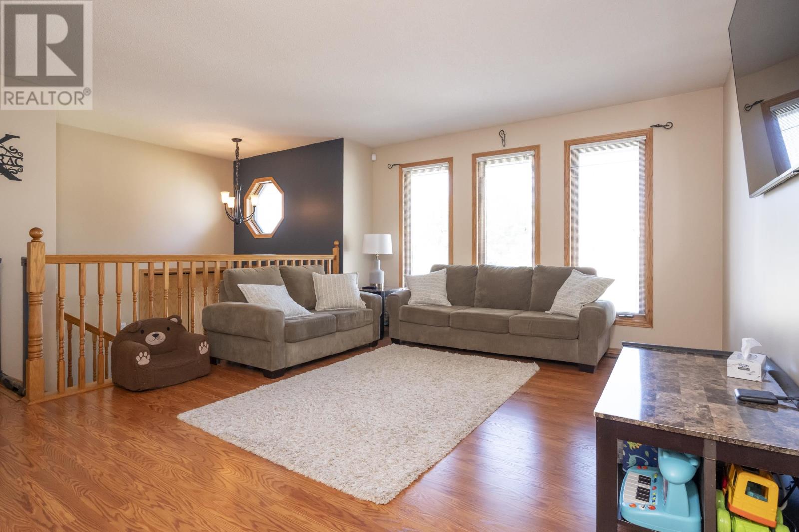 107 Sapphire Dr, Thunder Bay, Ontario  P7G 1A8 - Photo 6 - TB2601797