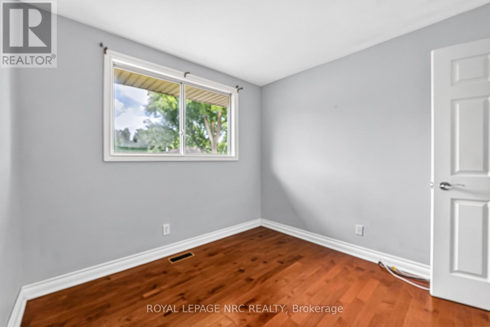 9 Sandy Cove Drive, St. Catharines, Ontario  L2N 5Z3 - Photo 27 - X13527422