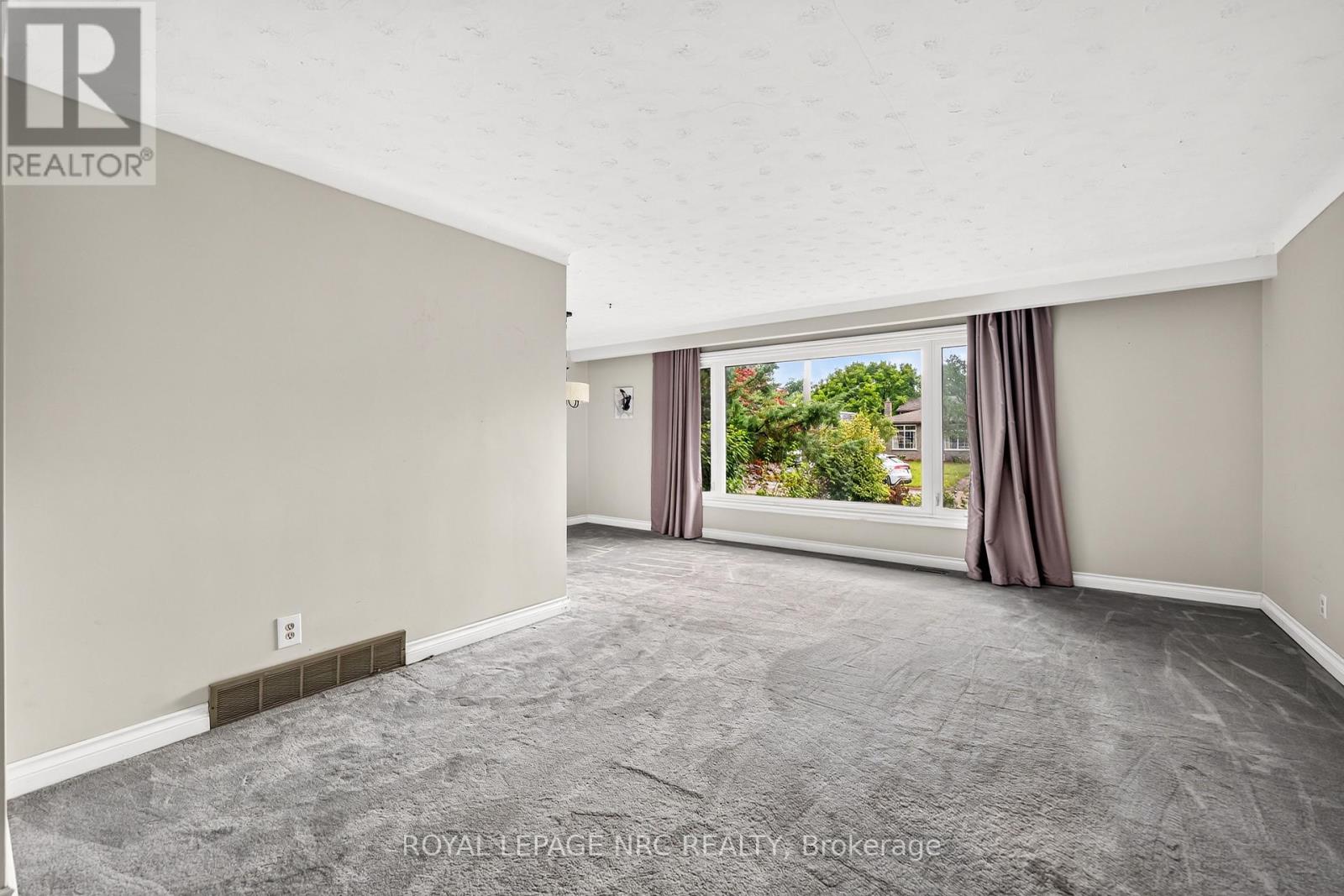 9 Sandy Cove Drive, St. Catharines, Ontario  L2N 5Z3 - Photo 8 - X13527422