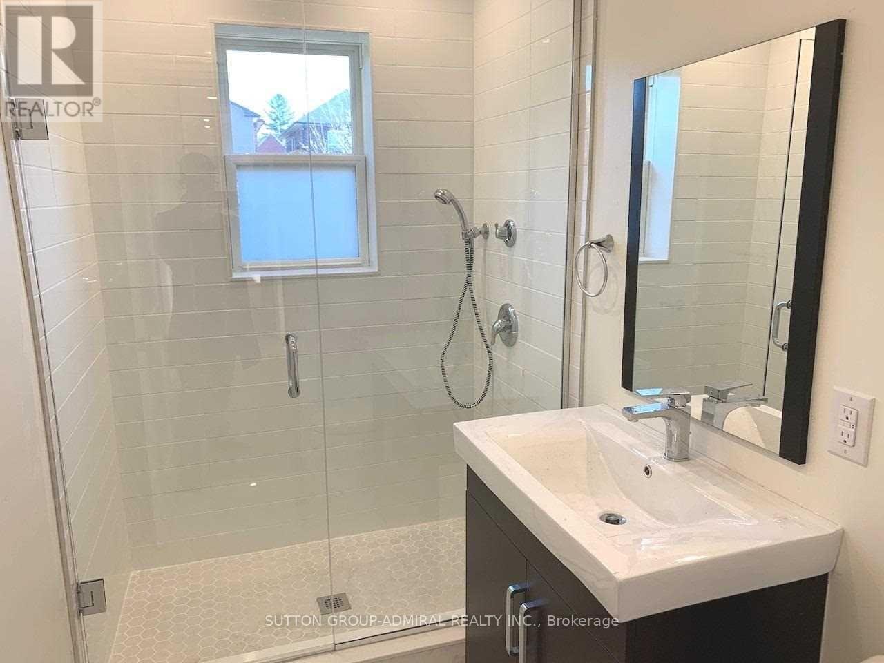 2 - 347 Northcliffe Boulevard, Toronto, Ontario  M6E 3K9 - Photo 11 - C13518310