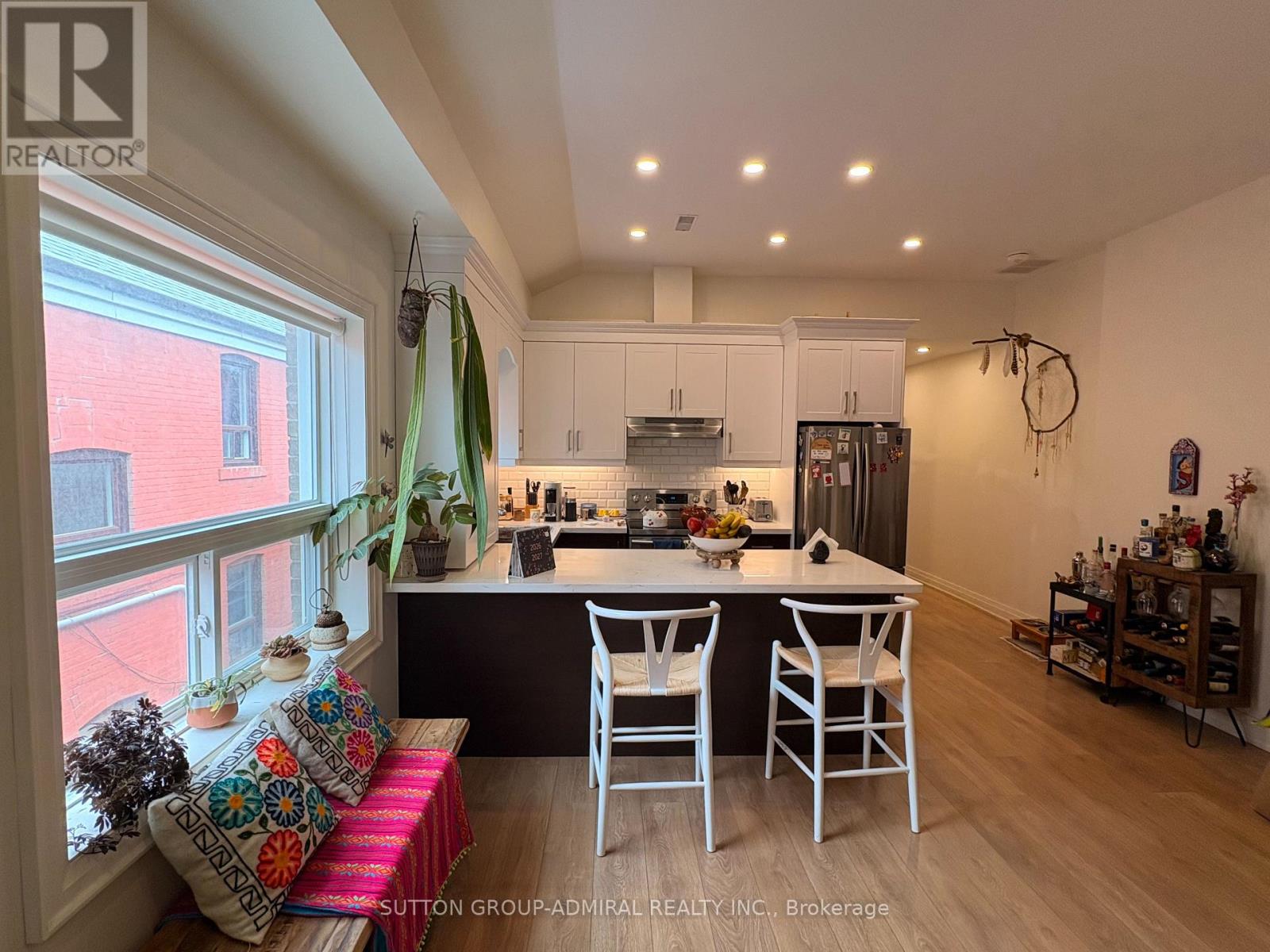 2 - 347 Northcliffe Boulevard, Toronto, Ontario  M6E 3K9 - Photo 5 - C13518310