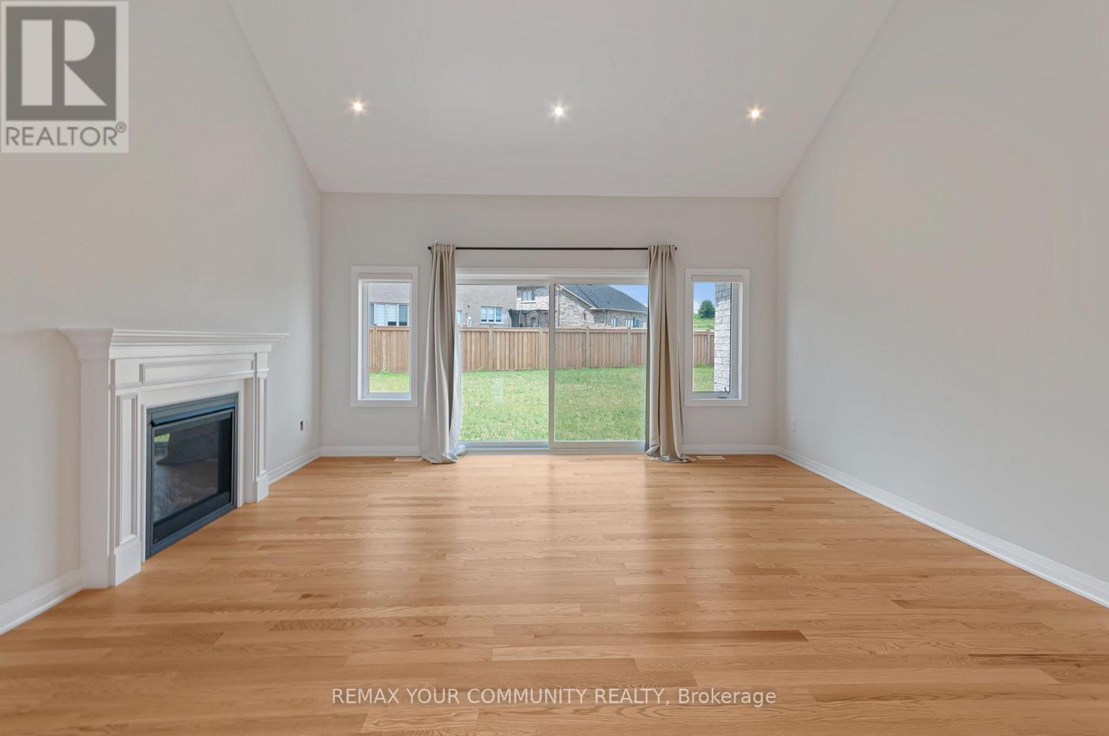 1646 Webster Boulevard, Innisfil, Ontario  L9S 0P7 - Photo 15 - N13516972