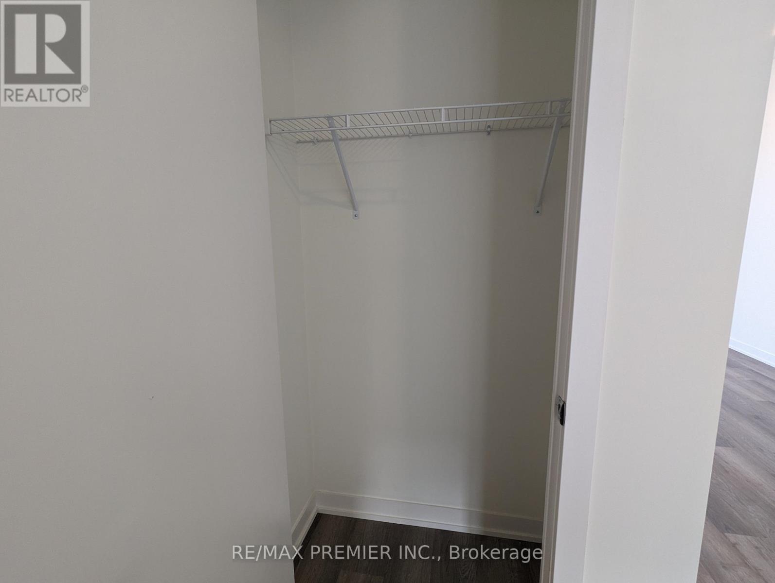 411 - 11 Steckley House Lane, Richmond Hill, Ontario  L4S 0N1 - Photo 4 - N13526902