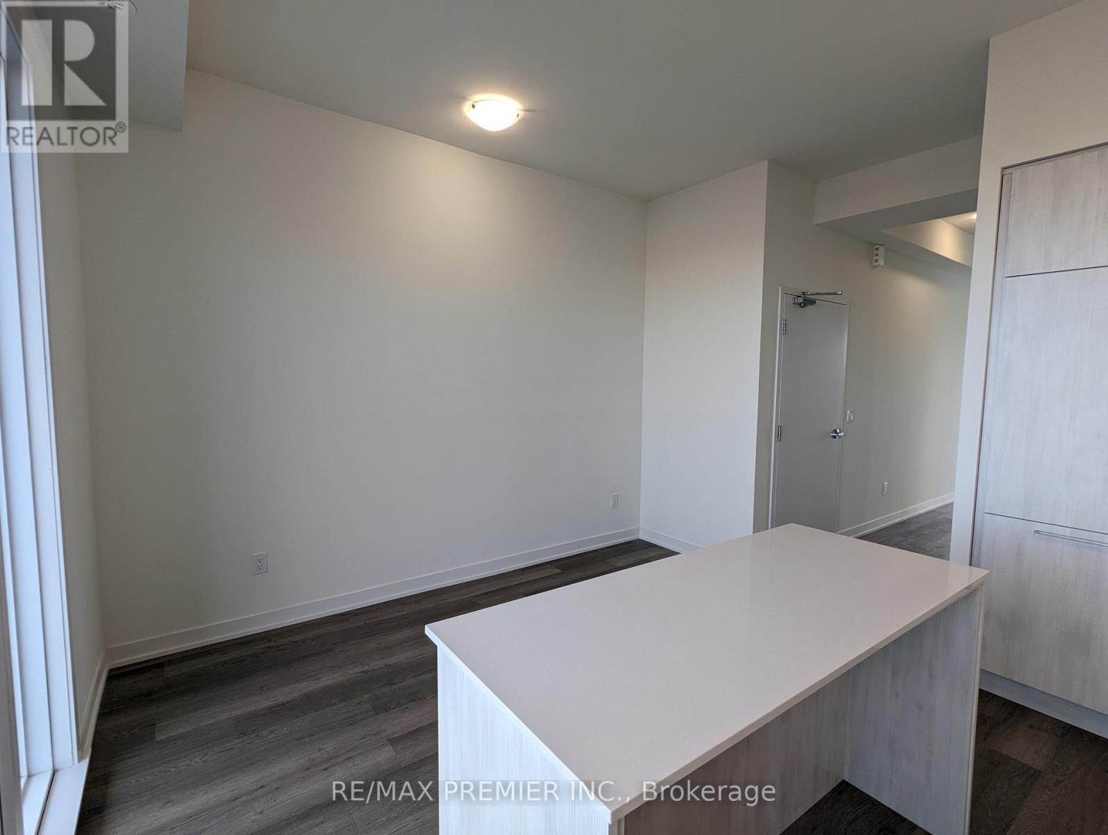 411 - 11 Steckley House Lane, Richmond Hill, Ontario  L4S 0N1 - Photo 6 - N13526902