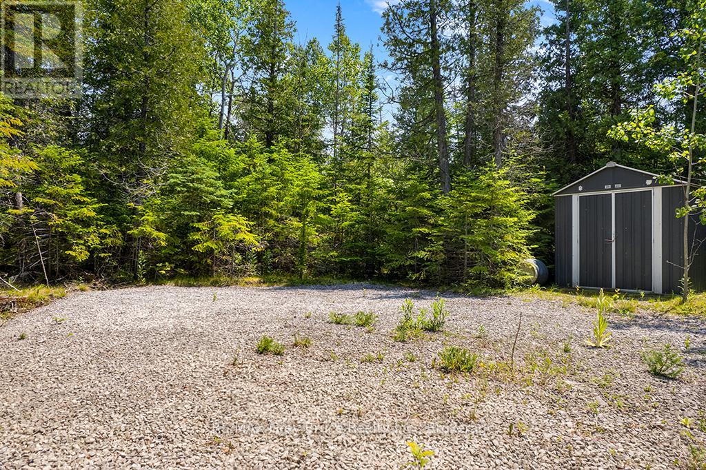 6 Island View Road, Northern Bruce Peninsula, Ontario  N0H 1W0 - Photo 12 - X13527398