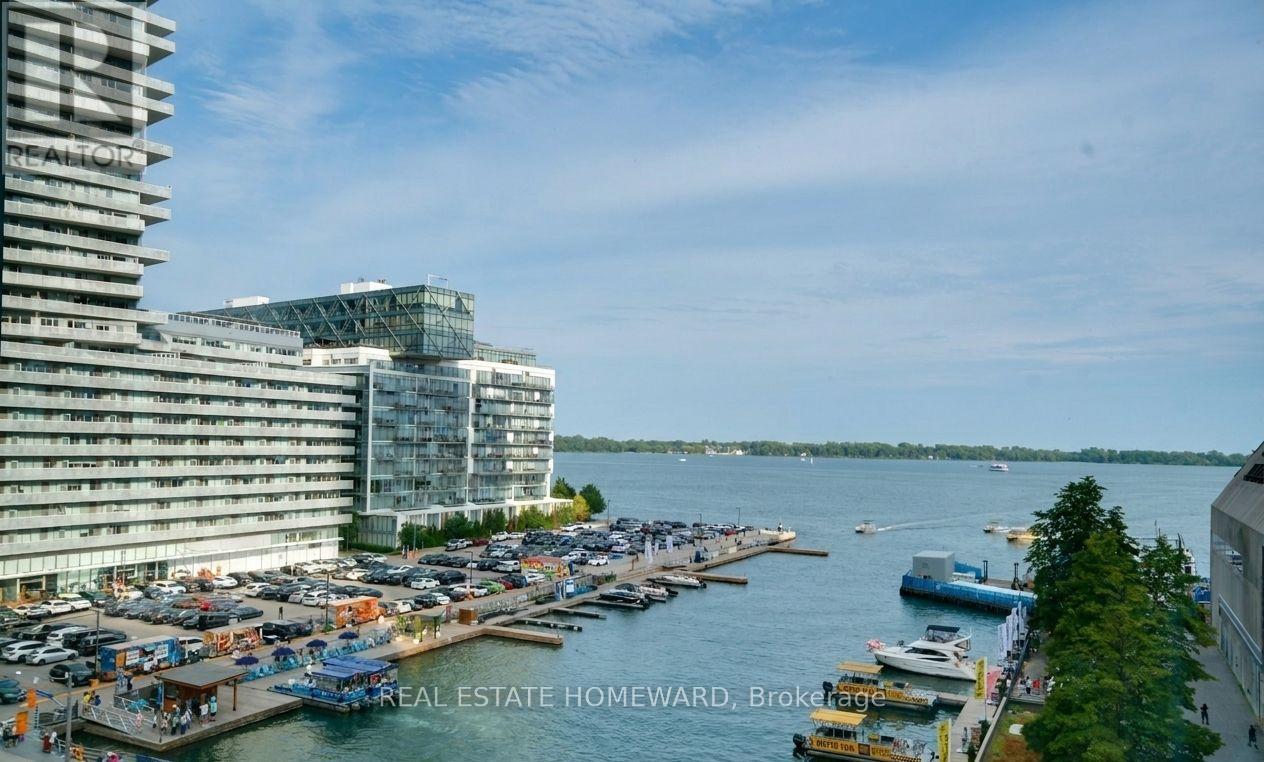 704 - 10 QUEENS QUAY W, Toronto, Ontario