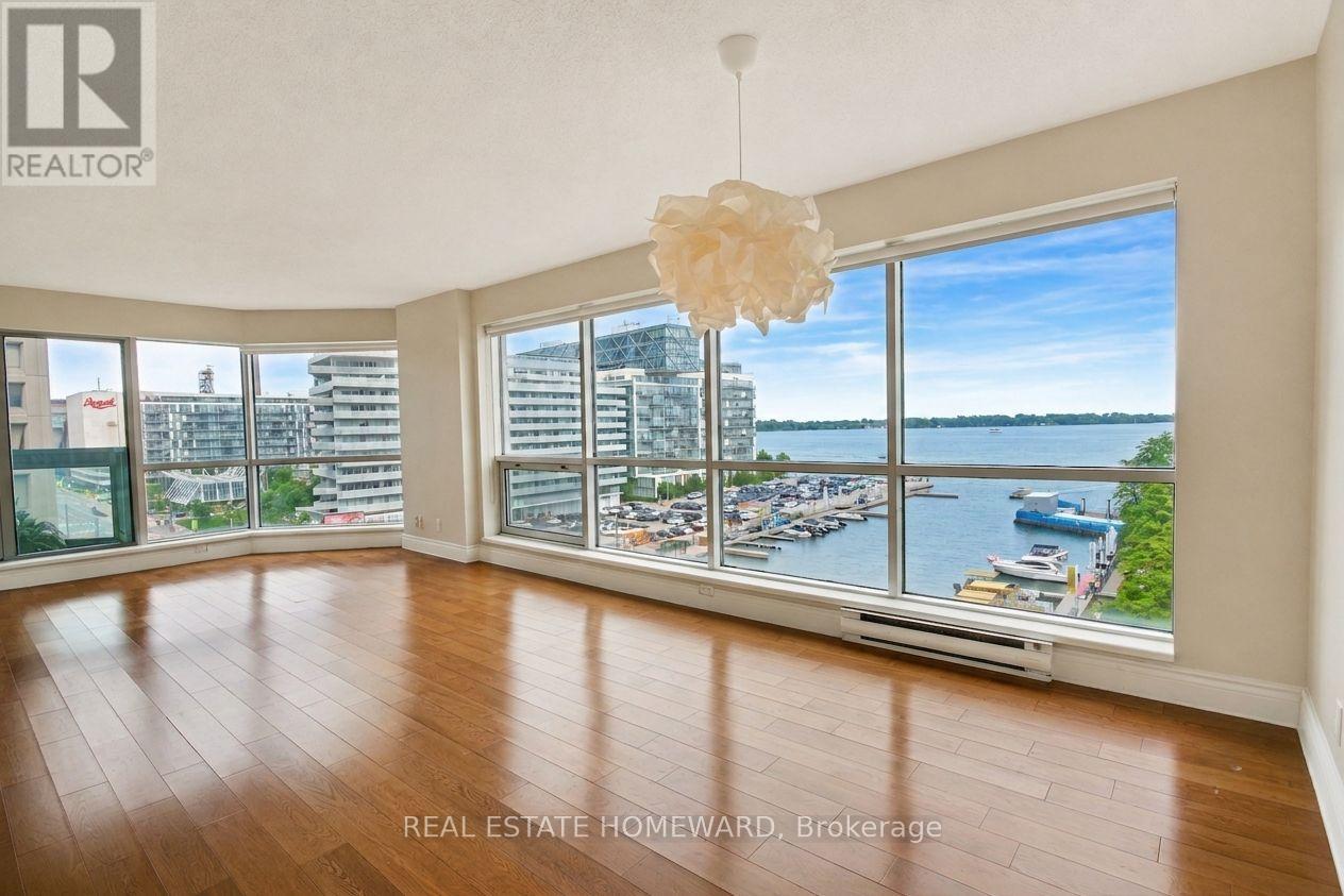 704 - 10 Queens Quay W, Toronto, Ontario  M5J 2R9 - Photo 4 - C13527308