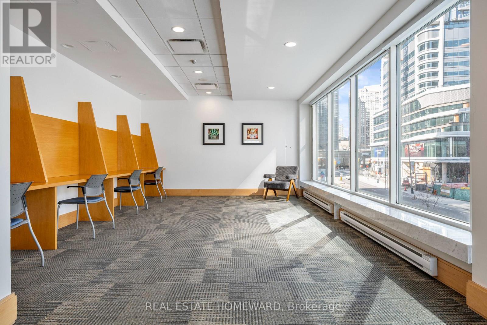 704 - 10 Queens Quay W, Toronto, Ontario  M5J 2R9 - Photo 47 - C13527308