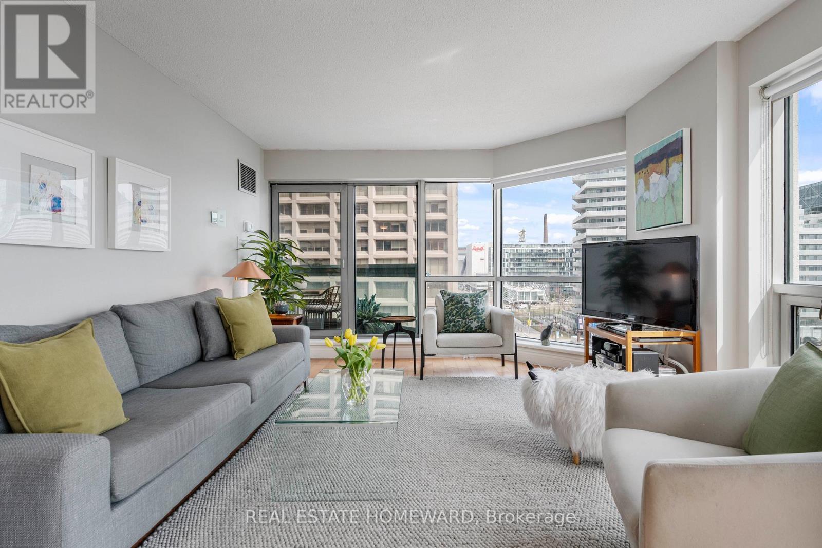 704 - 10 Queens Quay W, Toronto, Ontario  M5J 2R9 - Photo 6 - C13527308
