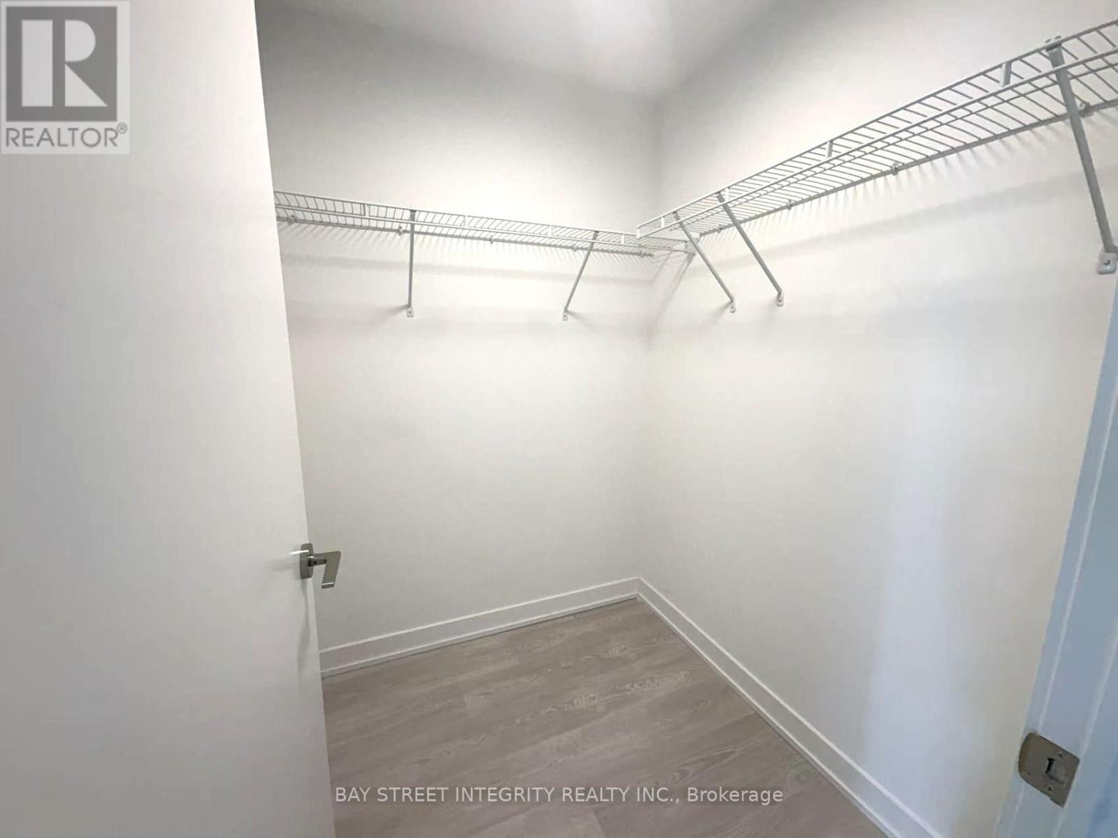 2708 - 15 Queens Quay E, Toronto, Ontario M5E 0A4 - Photo 10 - C13527412