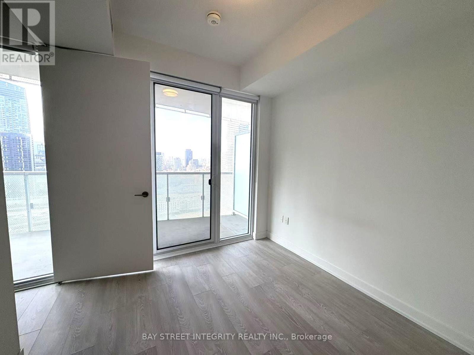 2708 - 15 Queens Quay E, Toronto, Ontario M5E 0A4 - Photo 9 - C13527412