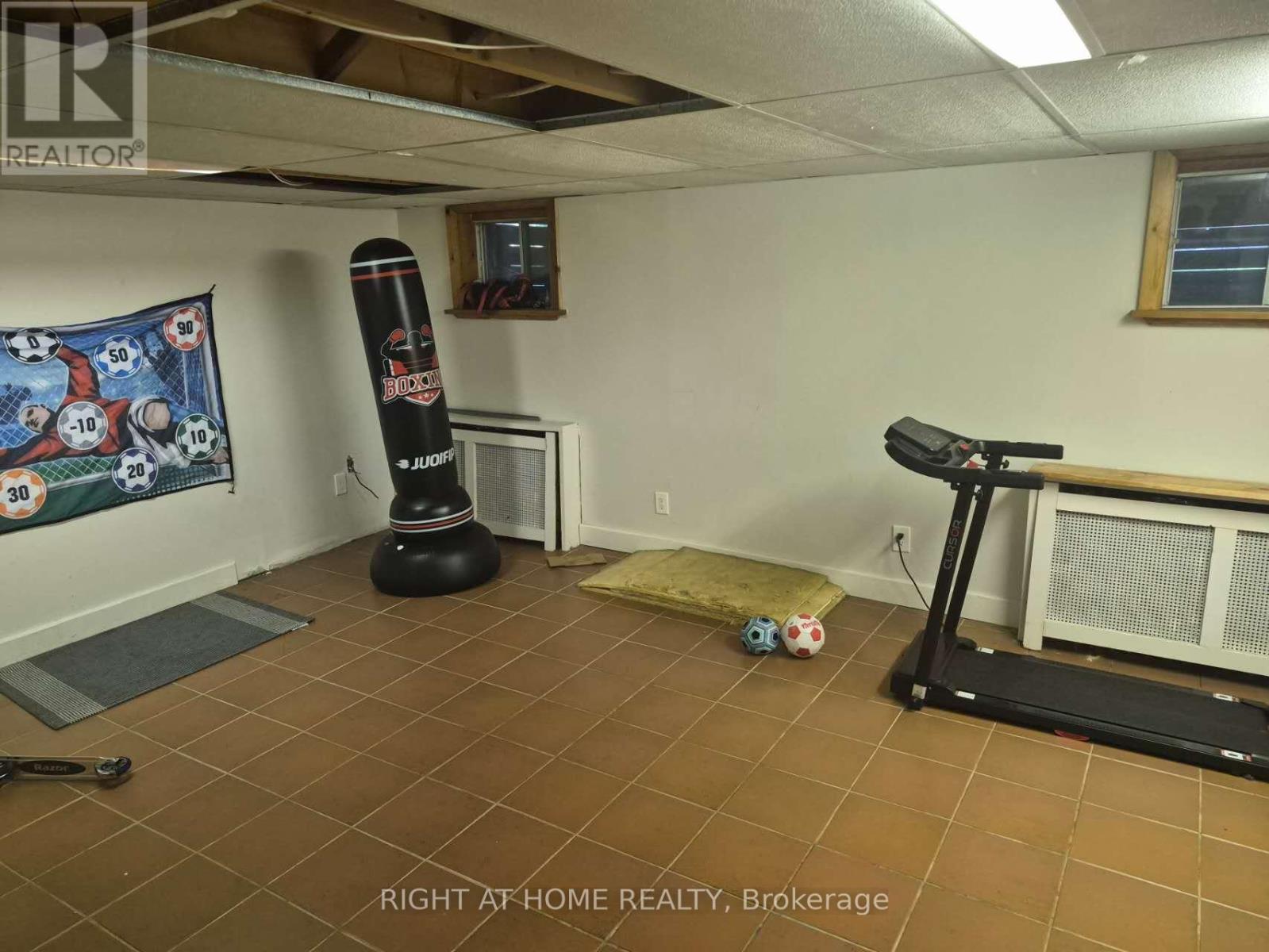 357 Old Orchard Grove, Toronto, Ontario M5M 2G1 - Photo 24 - C13527418
