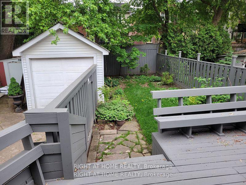 357 Old Orchard Grove, Toronto, Ontario M5M 2G1 - Photo 8 - C13527418