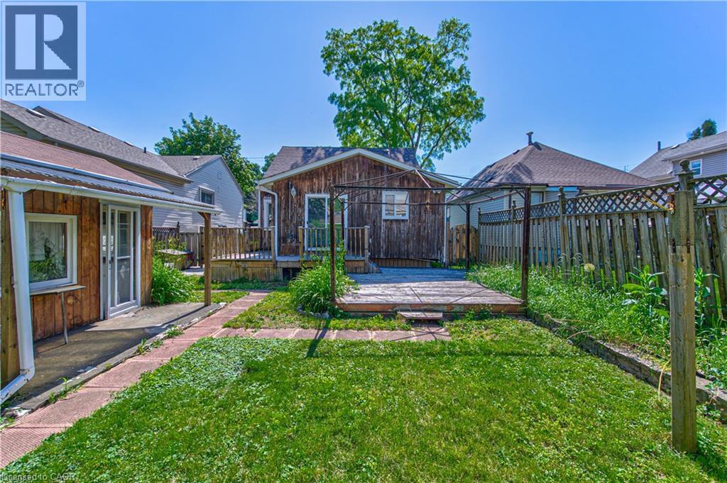 44 East 32nd Street, Hamilton, Ontario  L8V 3R6 - Photo 34 - 40842647