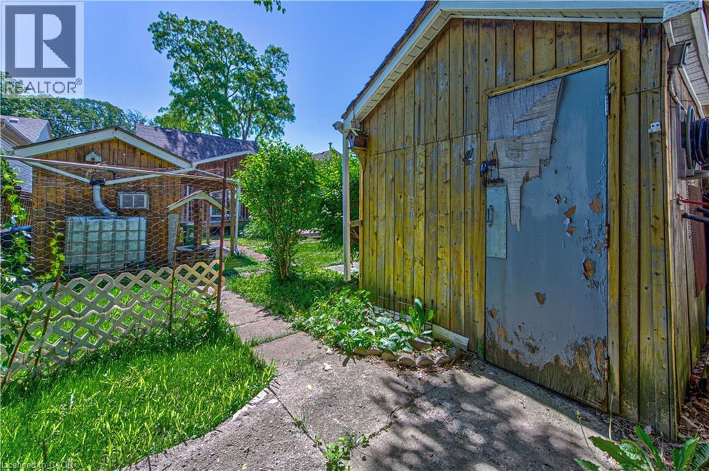 44 East 32nd Street, Hamilton, Ontario  L8V 3R6 - Photo 35 - 40842647