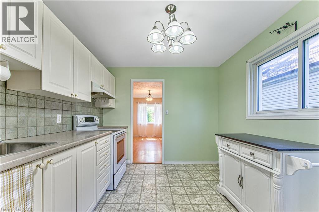 44 East 32nd Street, Hamilton, Ontario  L8V 3R6 - Photo 14 - 40842647